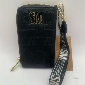 NWT black Steve Madden card holder wristlet with zip pocket